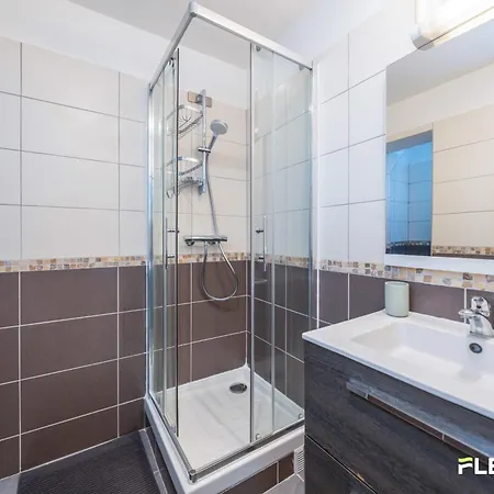 1br Flat Passy District Near Eiffel 16e *